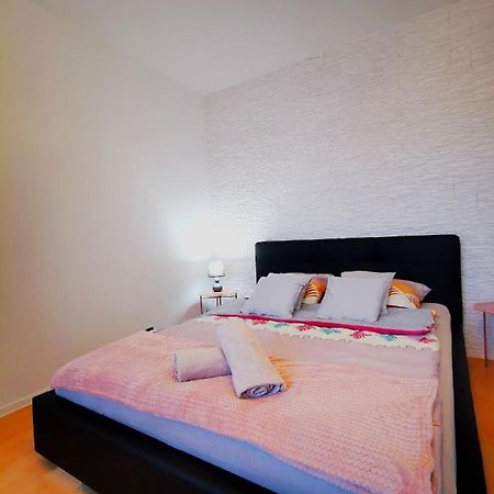 Millenium Apartment Self Check-In Faktura Rzeszów Εξωτερικό φωτογραφία